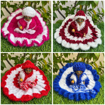 3 wollen dress with cap + 1 wollen dress with cap free